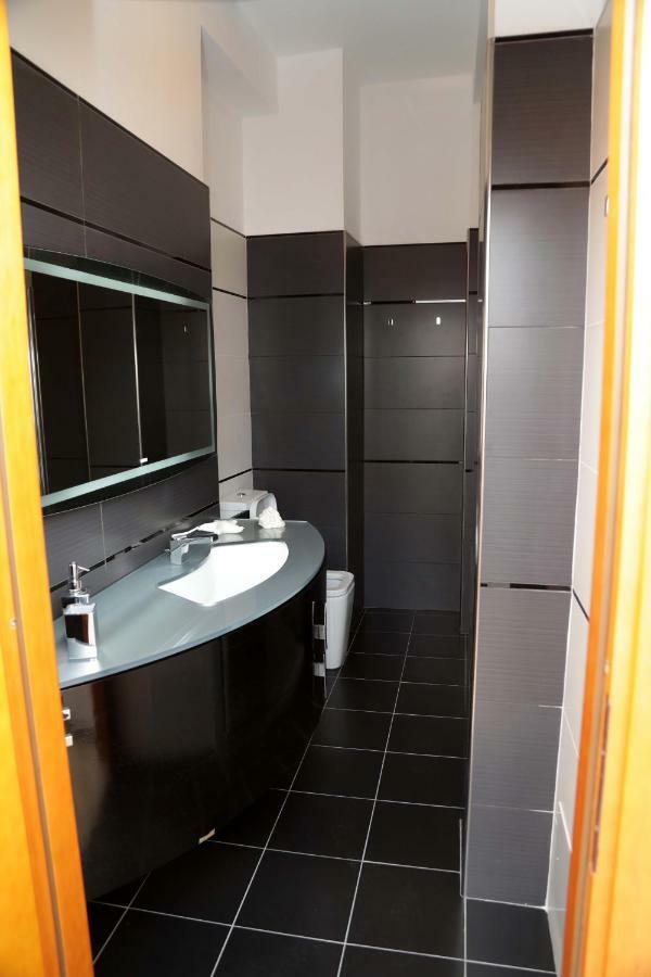 Luxury Apt Apartamento Calasetta Exterior foto