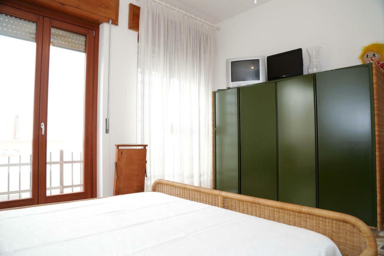 Luxury Apt Apartamento Calasetta Exterior foto
